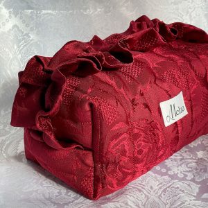 trousse scandaleuse à froufrous